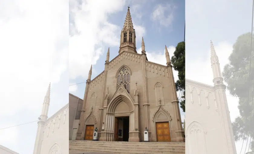 En este momento estás viendo Parroquia San Vicente Ferrer, Godoy Cruz